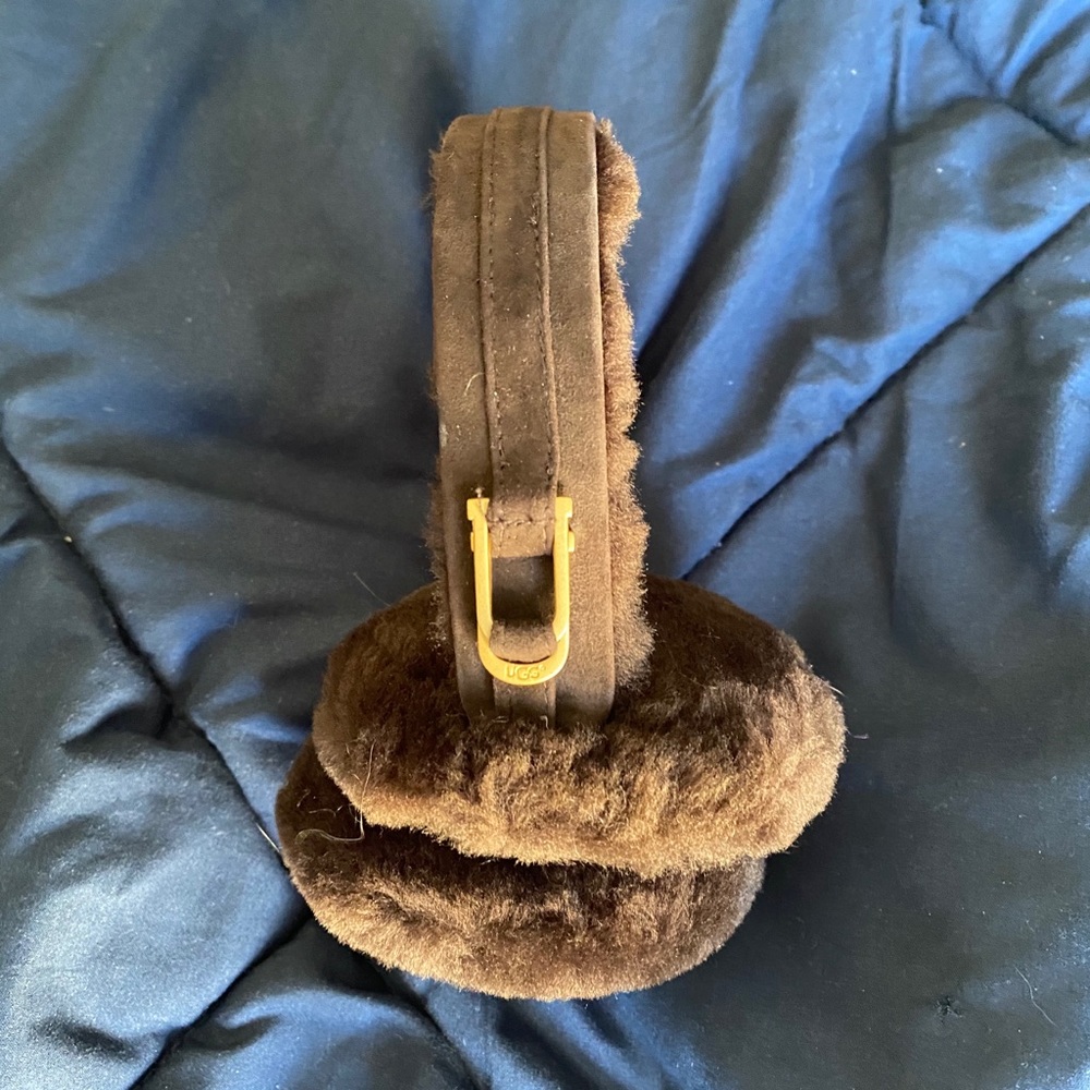 Ugg earmuffs